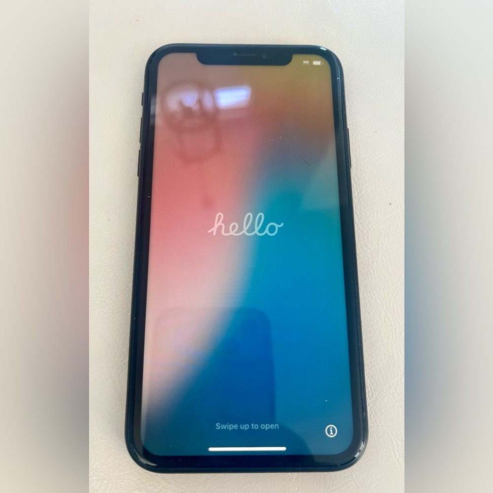 Apple X iPhone - Black Frame